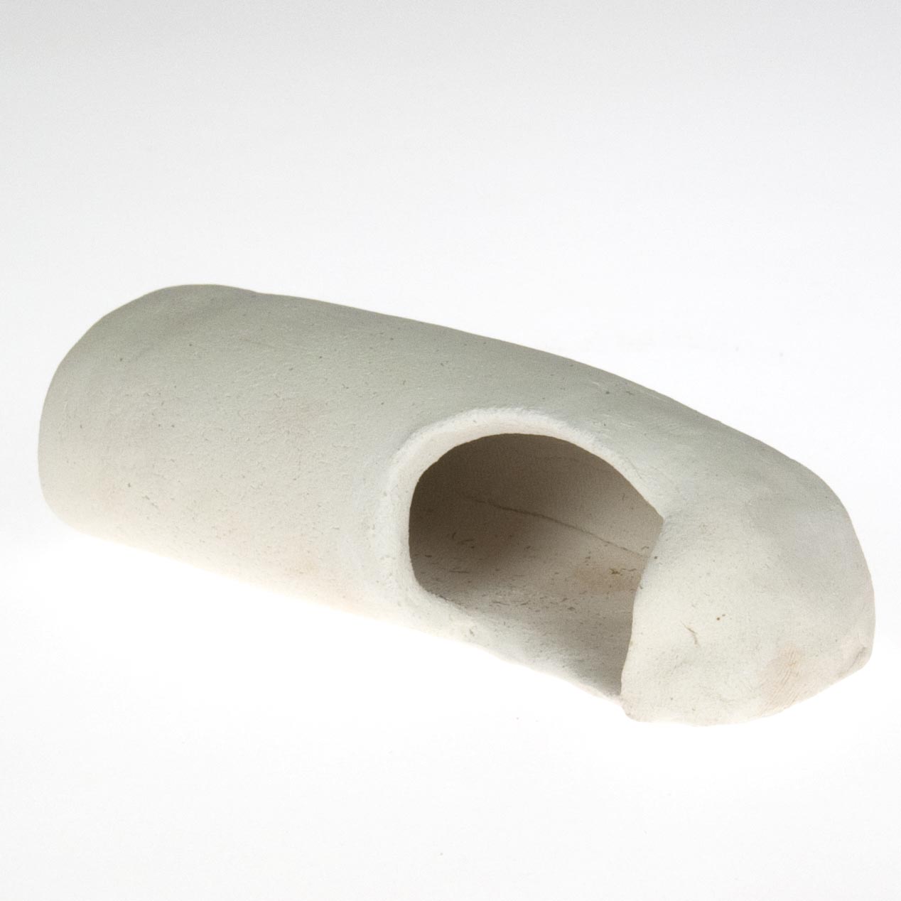 Side inlet cave 10 cm × 2.5 cm white